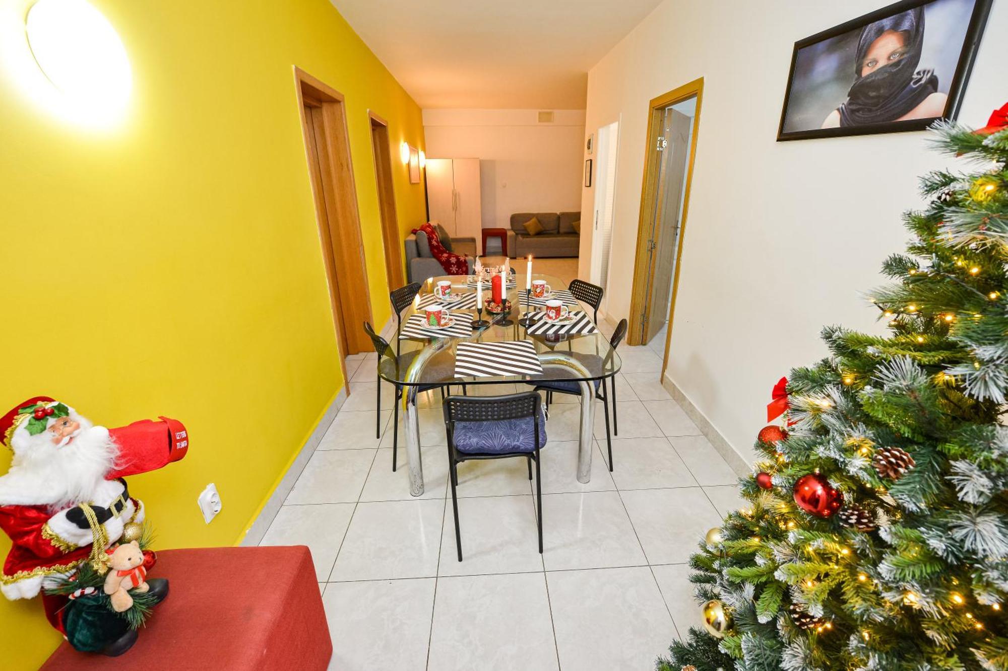 The Lincoln Suites - Central Shabbat Friendly Apartments Bukarest Exteriör bild