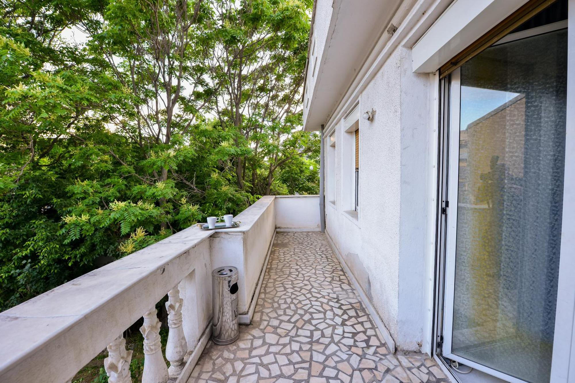 The Lincoln Suites - Central Shabbat Friendly Apartments Bukarest Exteriör bild